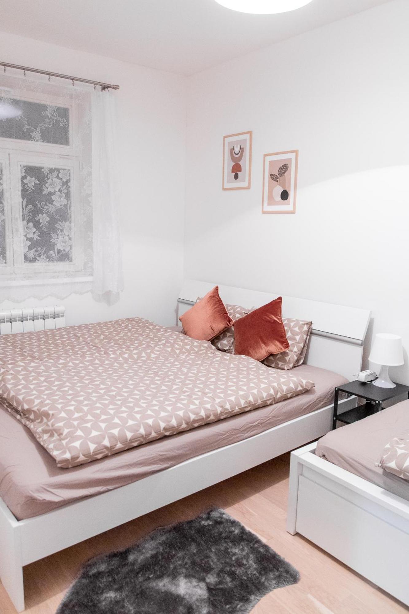 Elegant In Wenceslas Square Apartment